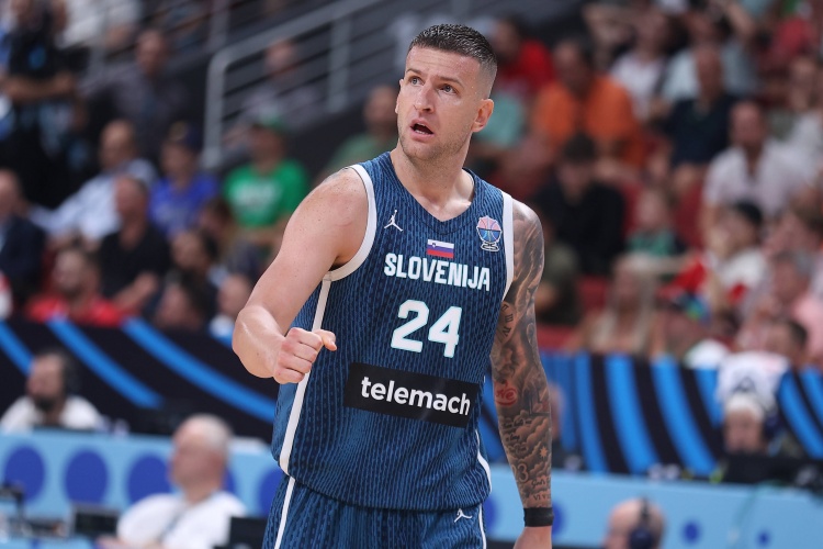 Leyu-斯洛文尼亚中锋欧米奇：没人能击败一支90分的比赛罚40个球的球队