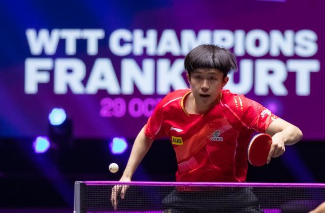 乐鱼体育-马龙王楚钦晋级四强 孙颖莎王艺迪王曼昱力争会师