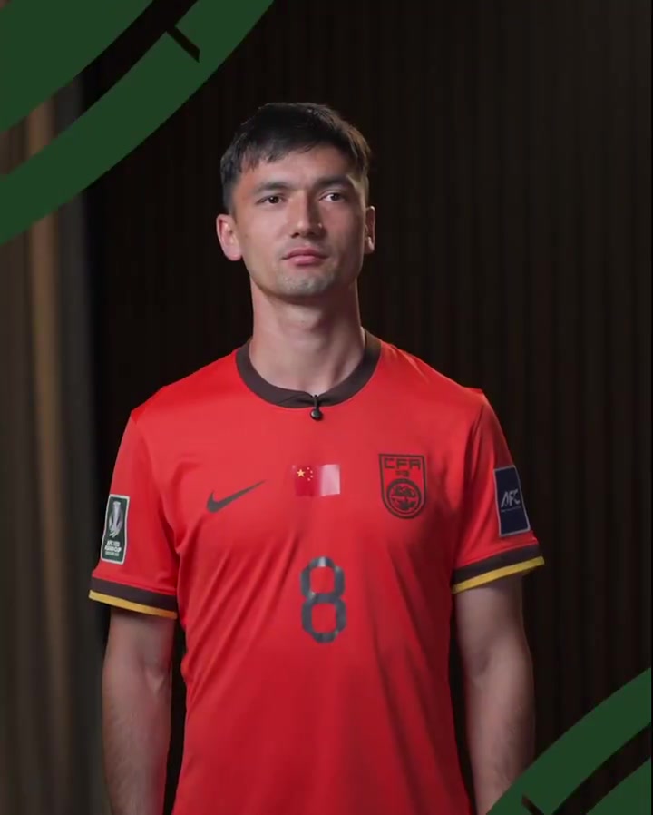 Leyu-木塔力甫谈完美球员：韦世豪右脚+邵佳一左脚+武磊速度+郑智球商