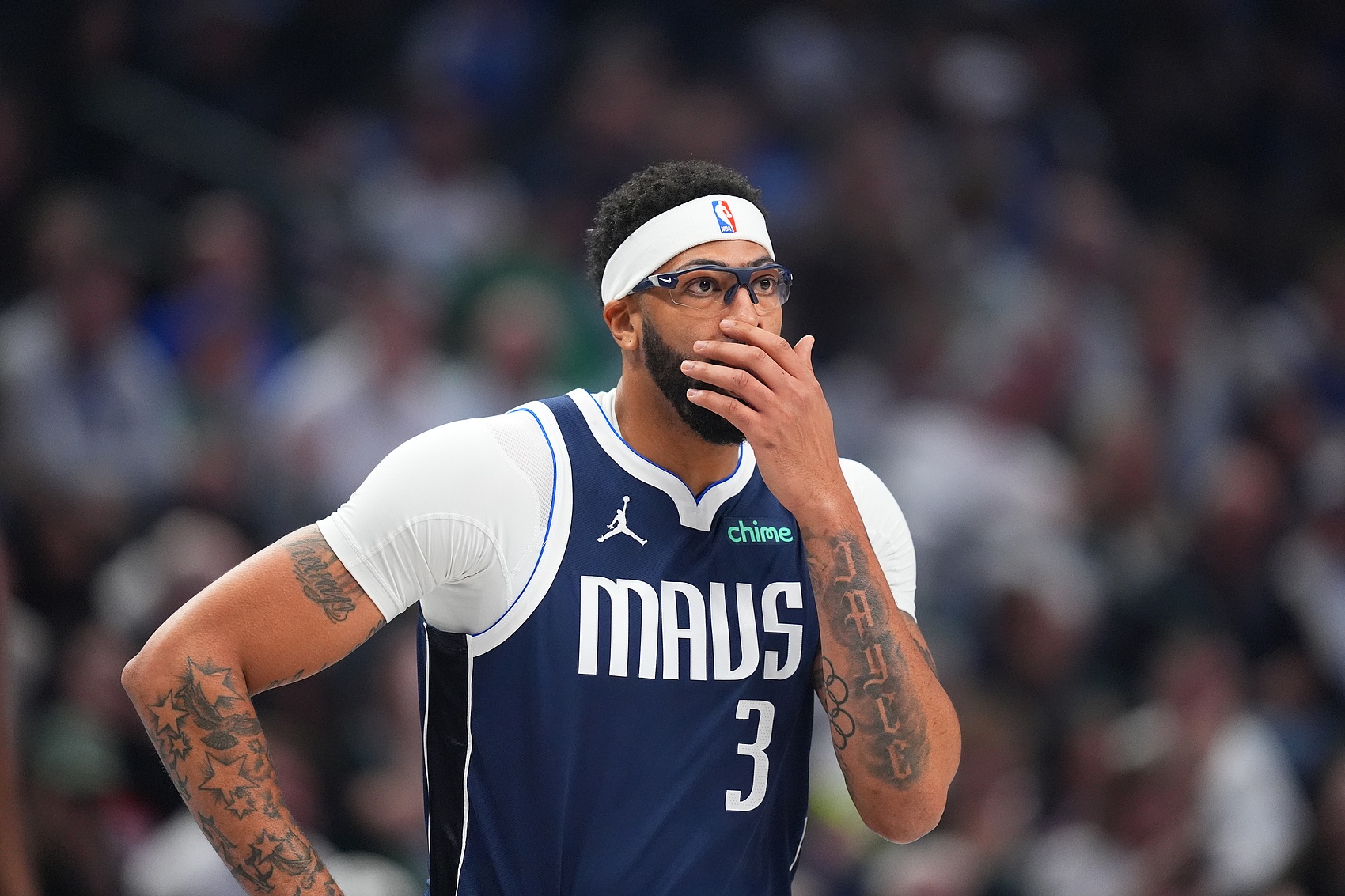 Leyu-基德：浓眉的独行侠生涯确实很遗憾 核心问题出在他的健康上